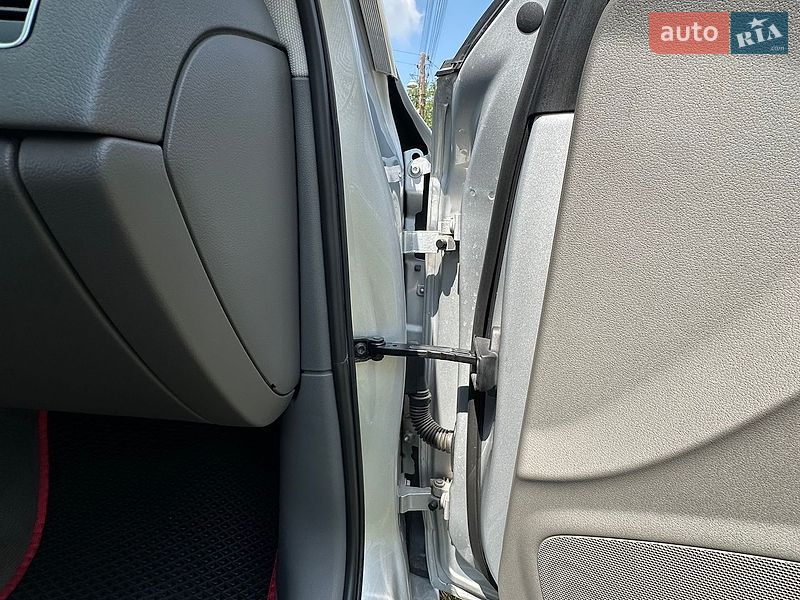 Седан Audi A4 2008 в Лозовій
