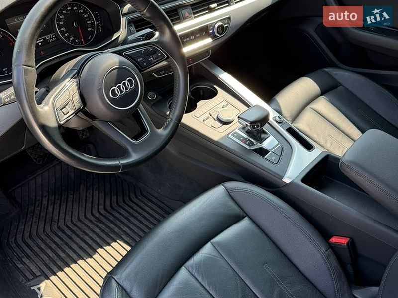 Седан Audi A4 2016 в Полтаві