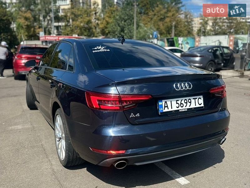 Седан Audi A4 2015 в Києві