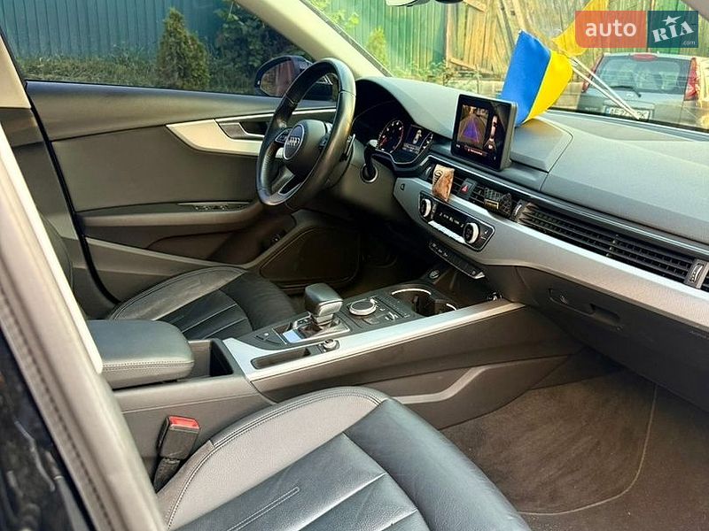 Седан Audi A4 2016 в Києві