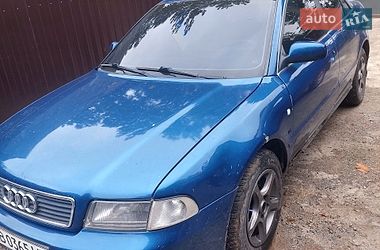 Седан Audi A4 1998 в Немирові
