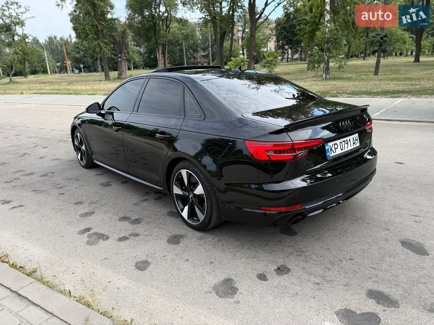 2016 Audi A4 - мініатюра 15