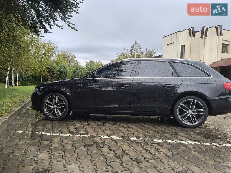 Універсал Audi A4 2009 в Дніпрі