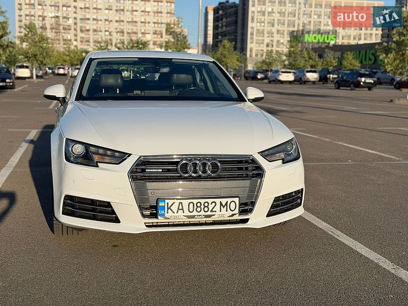 Седан Audi A4 2017 в Киеве