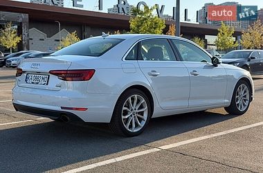 Седан Audi A4 2017 в Киеве