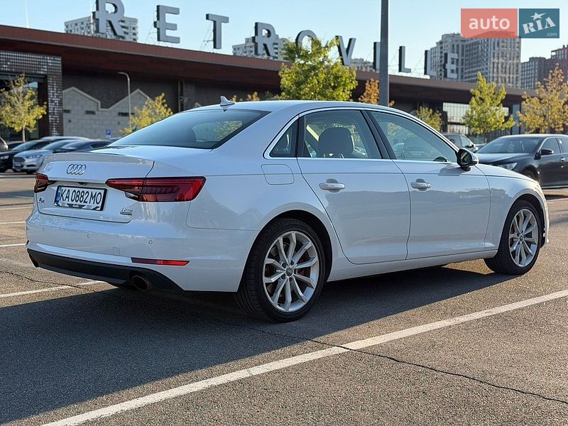 Седан Audi A4 2017 в Киеве
