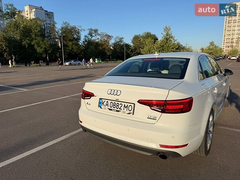 Седан Audi A4 2017 в Киеве
