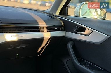 Седан Audi A4 2017 в Киеве