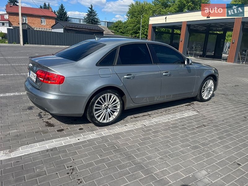 Седан Audi A4 2010 в Вінниці