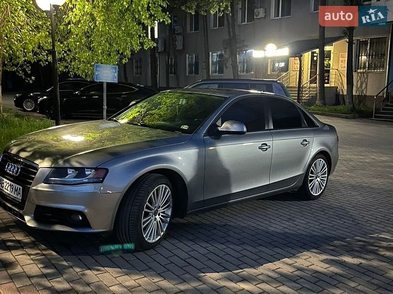 Седан Audi A4 2010 в Вінниці