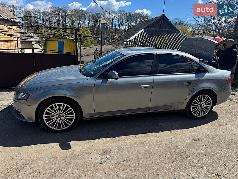 Седан Audi A4 2010 в Вінниці