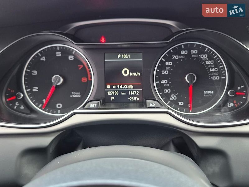 Седан Audi A4 2014 в Луцке