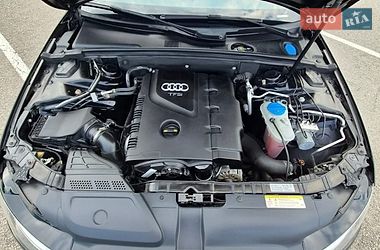 Седан Audi A4 2014 в Луцке