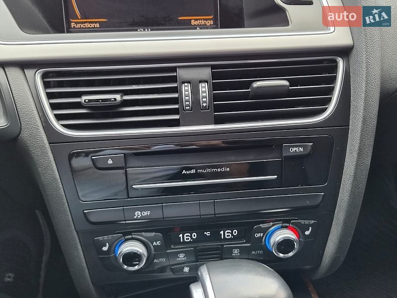 Седан Audi A4 2014 в Луцке