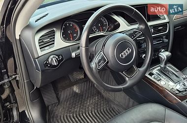 Седан Audi A4 2014 в Луцке