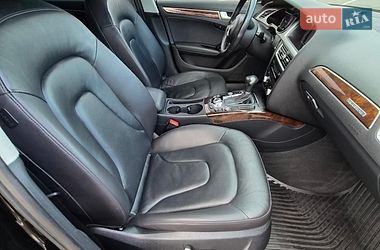 Седан Audi A4 2014 в Луцке
