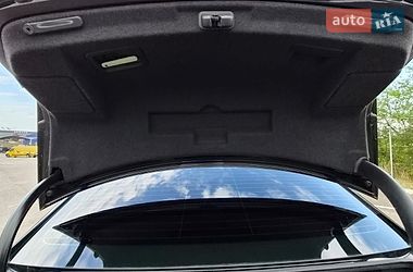 Седан Audi A4 2014 в Луцке