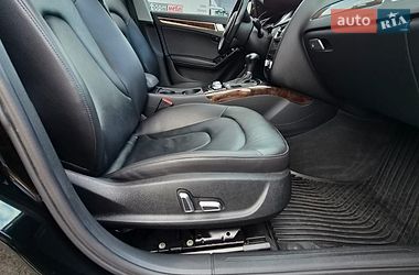 Седан Audi A4 2014 в Луцке