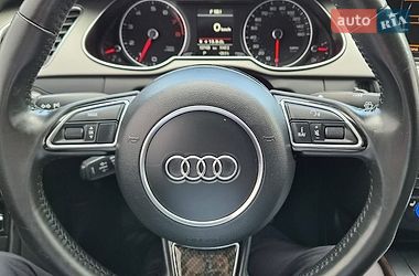 Седан Audi A4 2014 в Луцке
