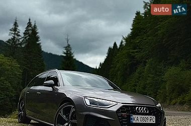 Универсал Audi A4 2021 в Киеве