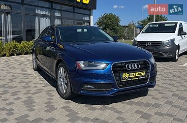 Седан Audi A4 2014 в Мукачево