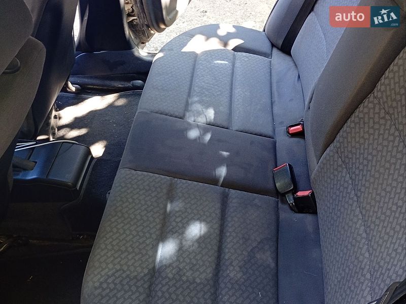 Седан Audi A4 1995 в Хусте