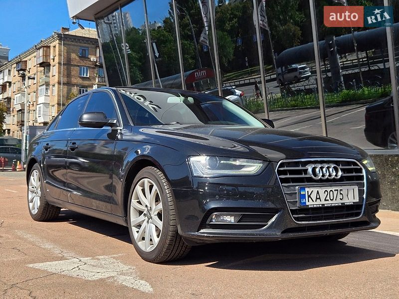 Audi A4 2014