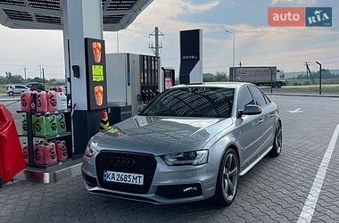 Седан Audi A4 2014 в Ирпене