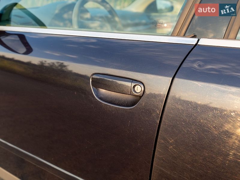 Універсал Audi A4 2002 в Дрогобичі