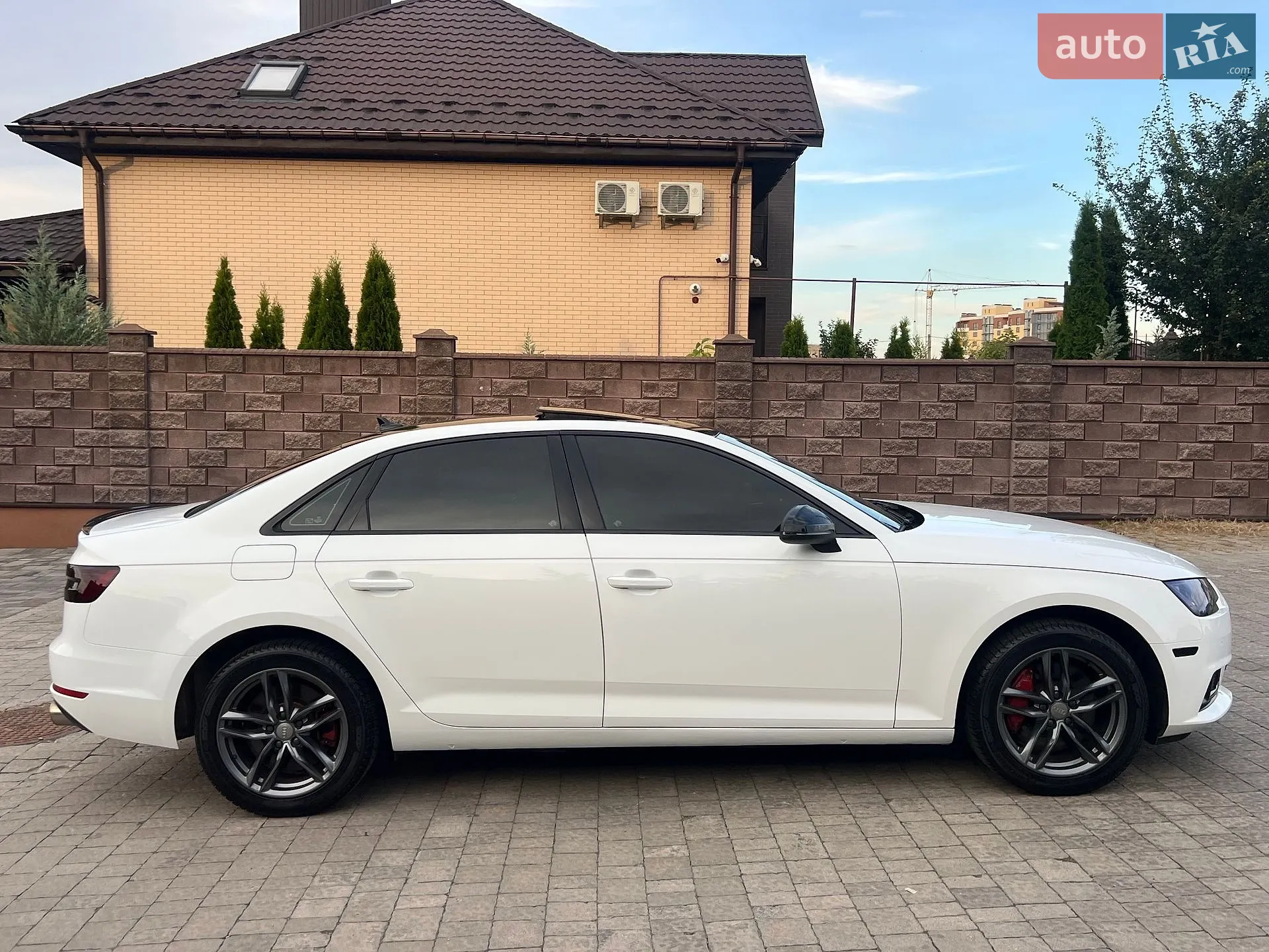 2017 Audi A4 - мініатюра 9