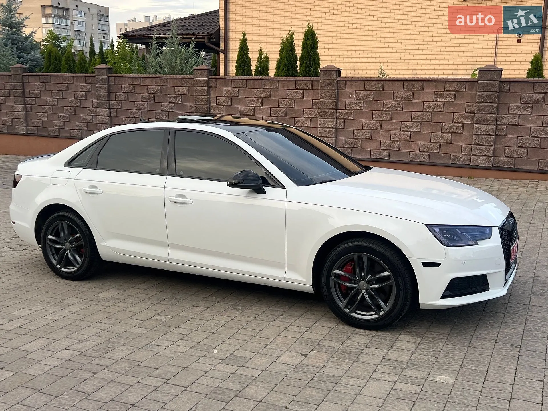 2017 Audi A4 - мініатюра 13