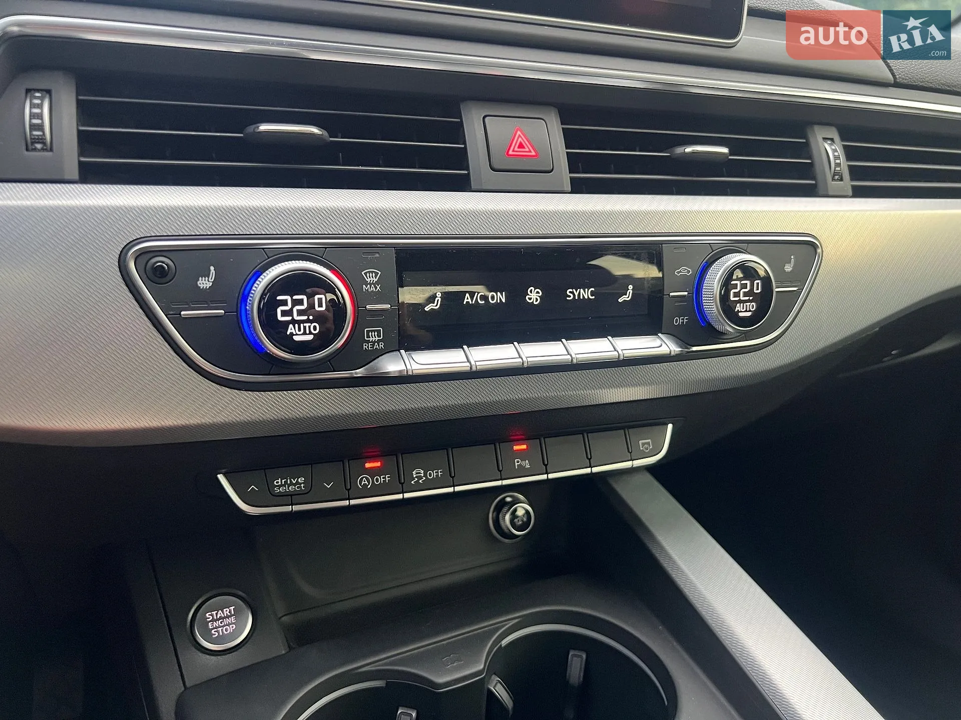 2017 Audi A4 - мініатюра 47