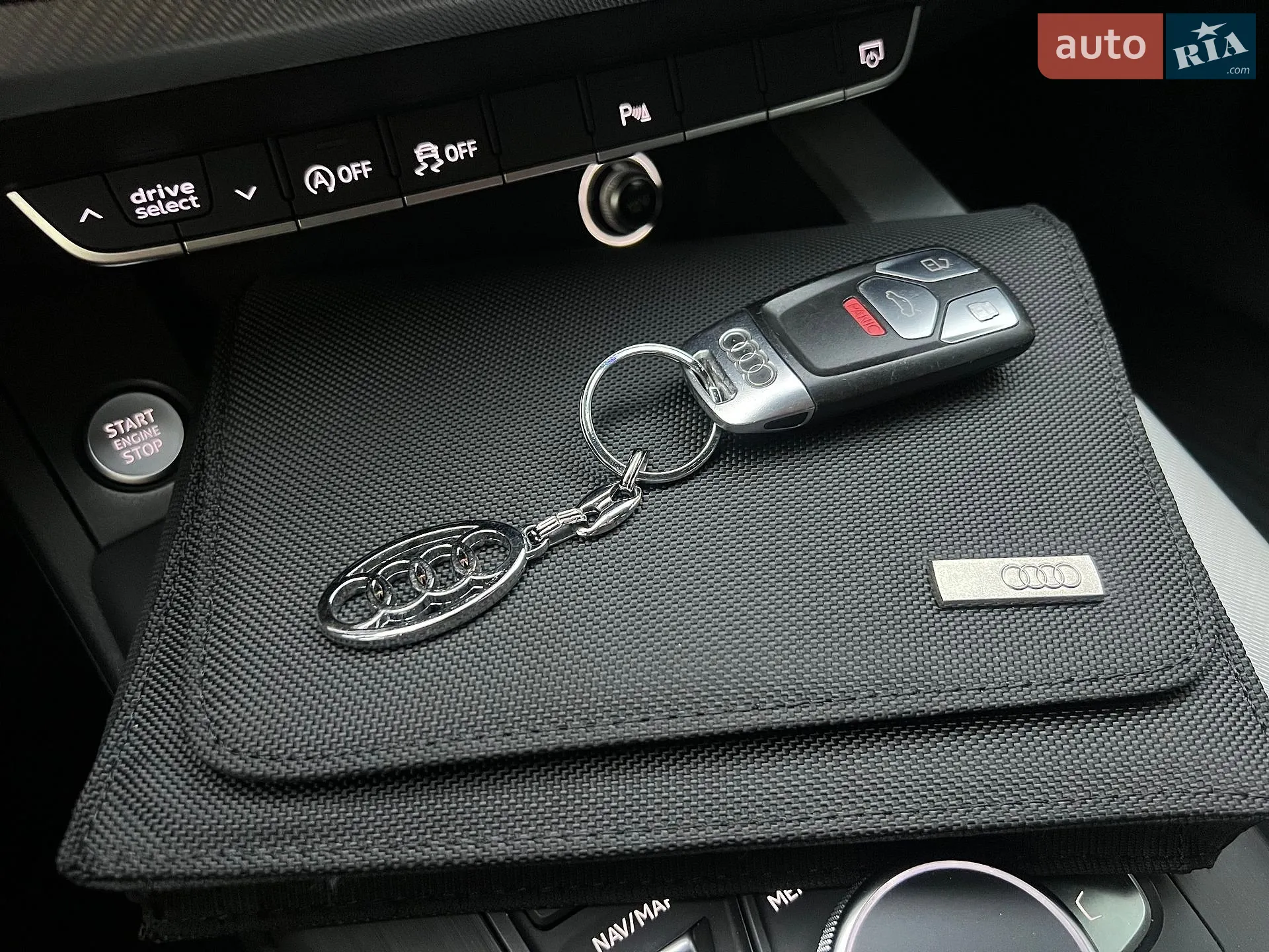 2017 Audi A4 - мініатюра 60