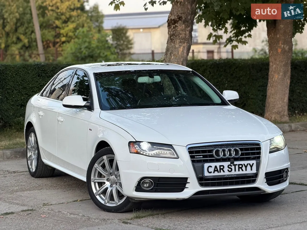 2010 Audi A4 - мініатюра 20
