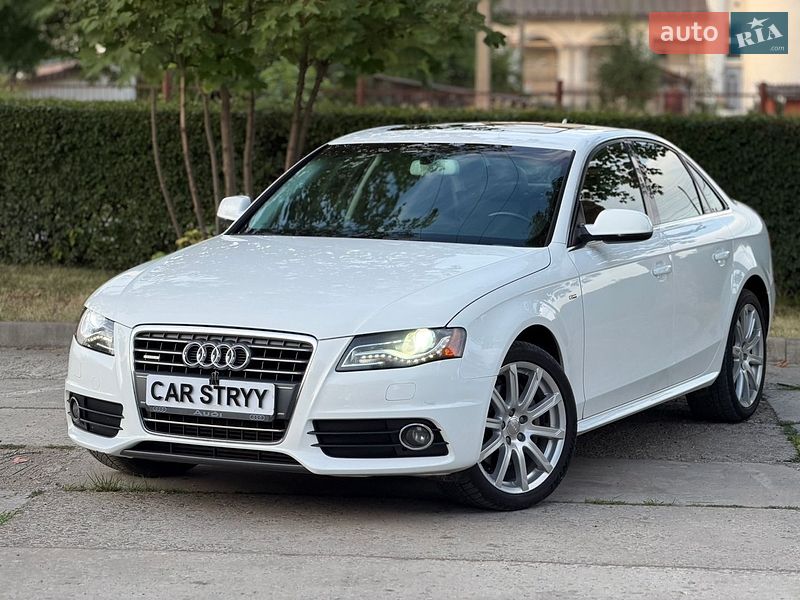 Седан Audi A4 2011 в Стрию