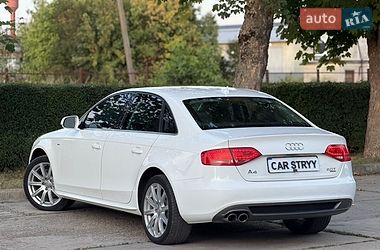 Седан Audi A4 2011 в Стрию