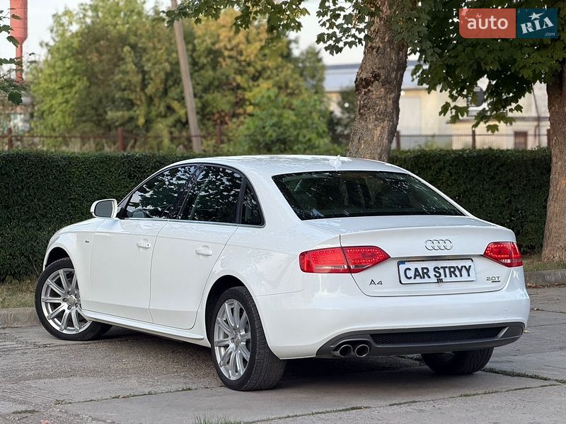 Седан Audi A4 2011 в Стрию