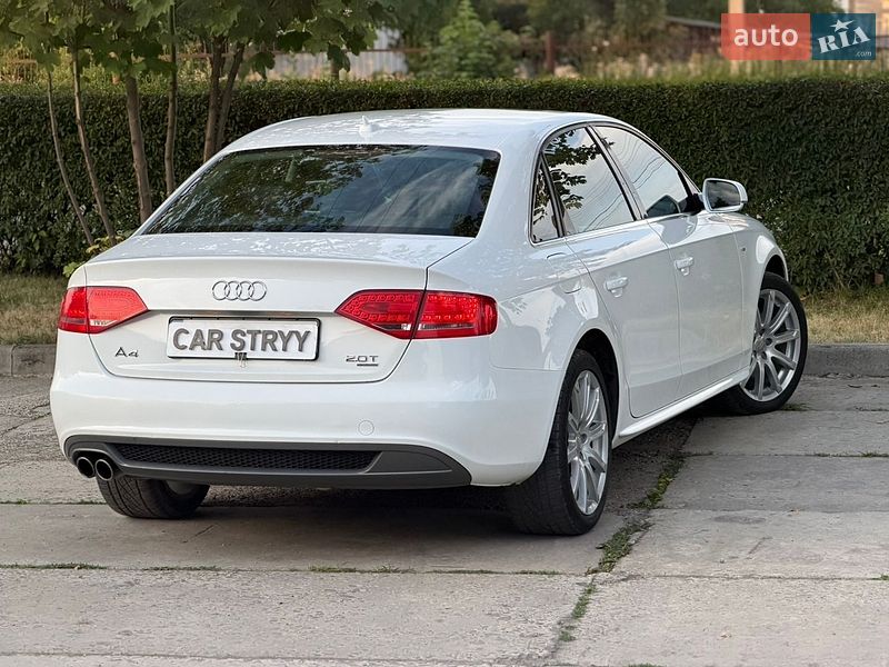 Седан Audi A4 2011 в Стрию