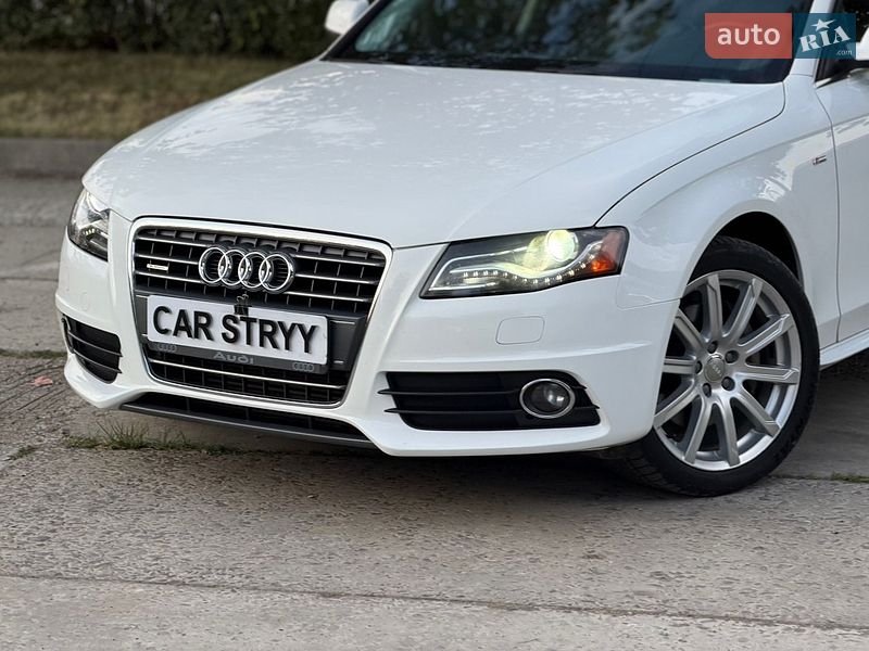 Седан Audi A4 2011 в Стрию