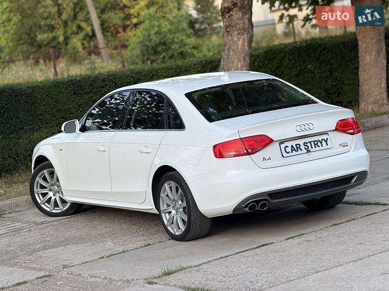 Седан Audi A4 2011 в Стрию