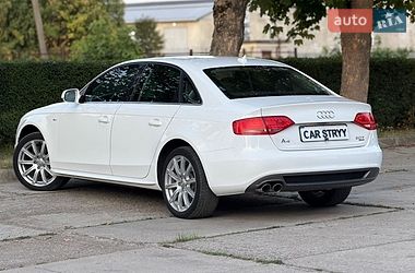 Седан Audi A4 2011 в Стрию