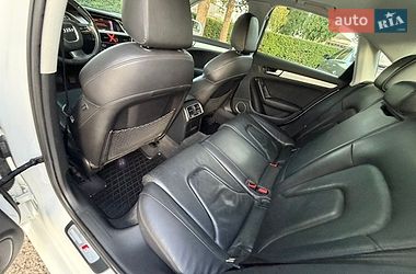Седан Audi A4 2011 в Стрию