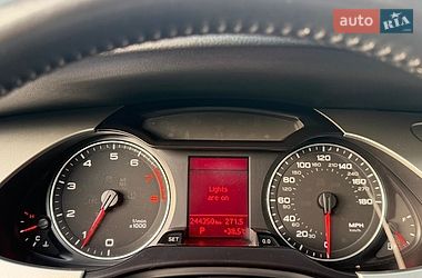 Седан Audi A4 2011 в Стрию