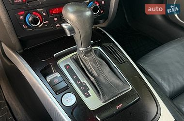 Седан Audi A4 2011 в Стрию
