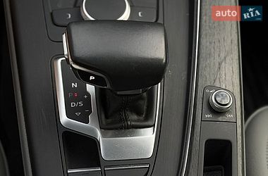 Седан Audi A4 2018 в Бурштині