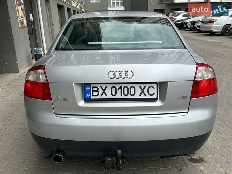 Седан Audi A4 2002 в Чернівцях