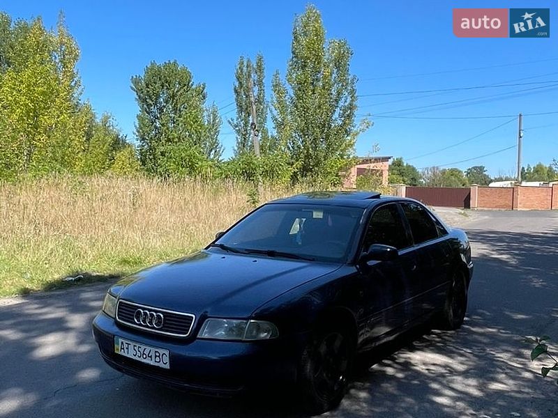 Audi A4, photos from the listing