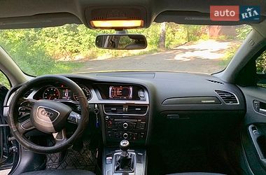 Седан Audi A4 2012 в Києві