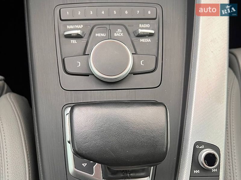 Седан Audi A4 2017 в Софіївській Борщагівці