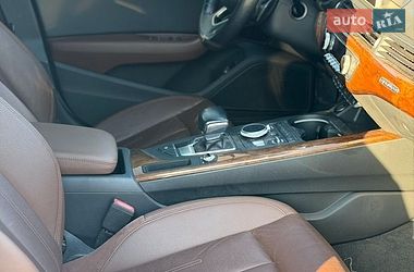 Седан Audi A4 2016 в Нововолынске